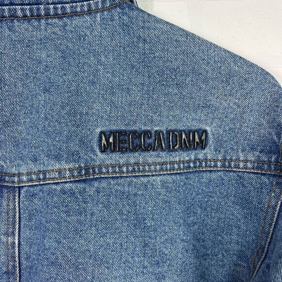 Vintage Mecca Women’s Jean Jacket Fits like a Medium - Picture 12 of 14
